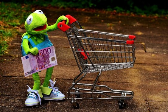 6 Things That I Will Never Buy New Or At Full Price