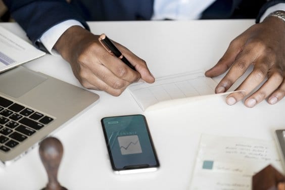 Choosing an Online Bank - Tangerine vs. EQ Bank